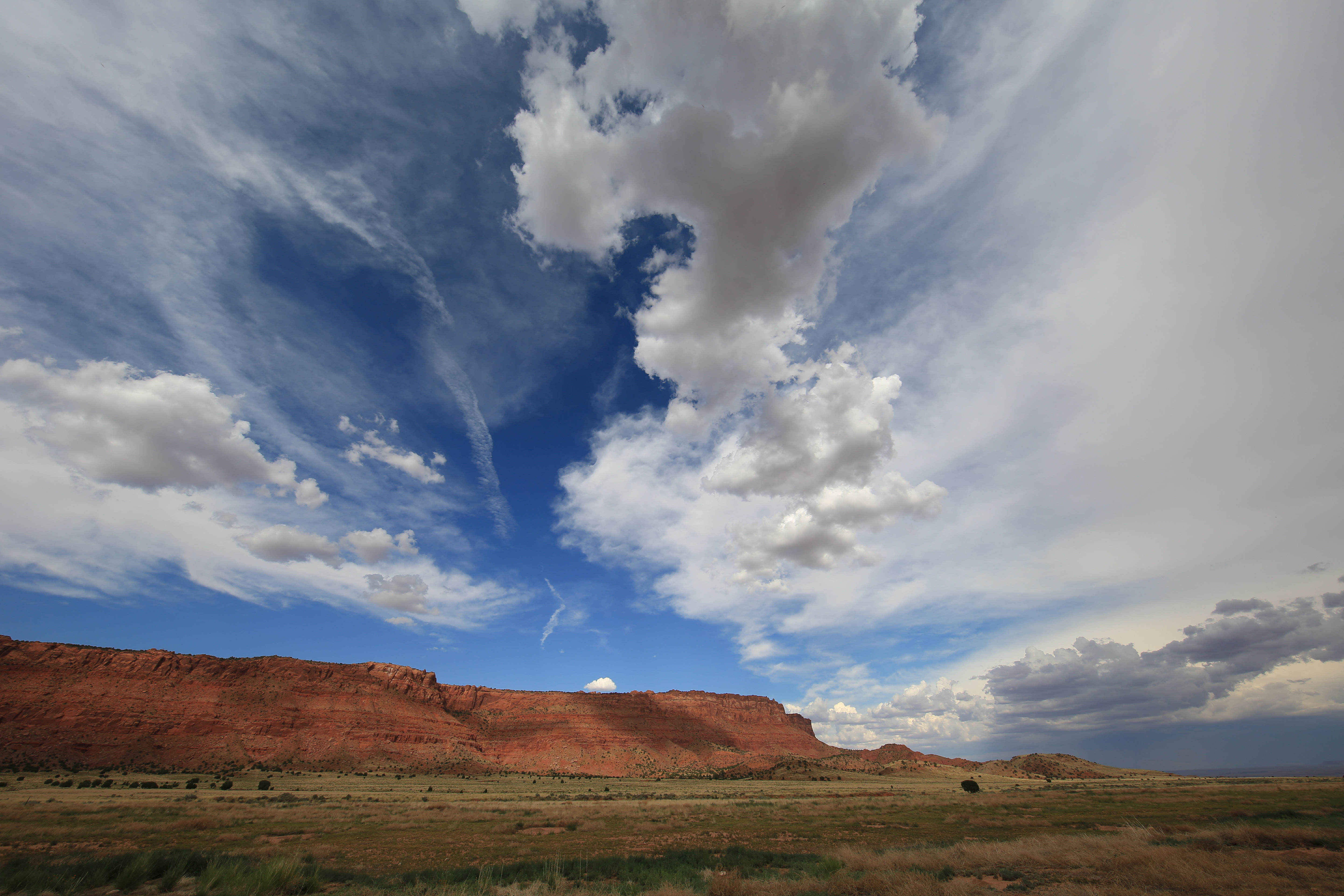 佳能镜头最好的,佳能最长焦镜头推荐