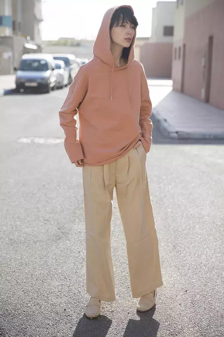 女人衣柜里不能少哪些衣服,女生衣柜里一定要有的几款衬衫