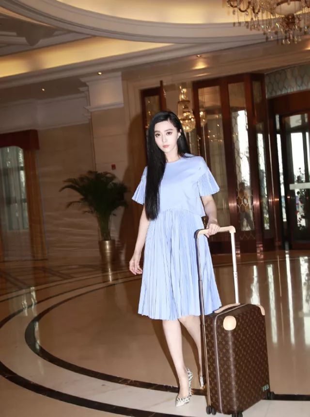 旅行必备旅行箱,旅游行李箱应该都要有什么