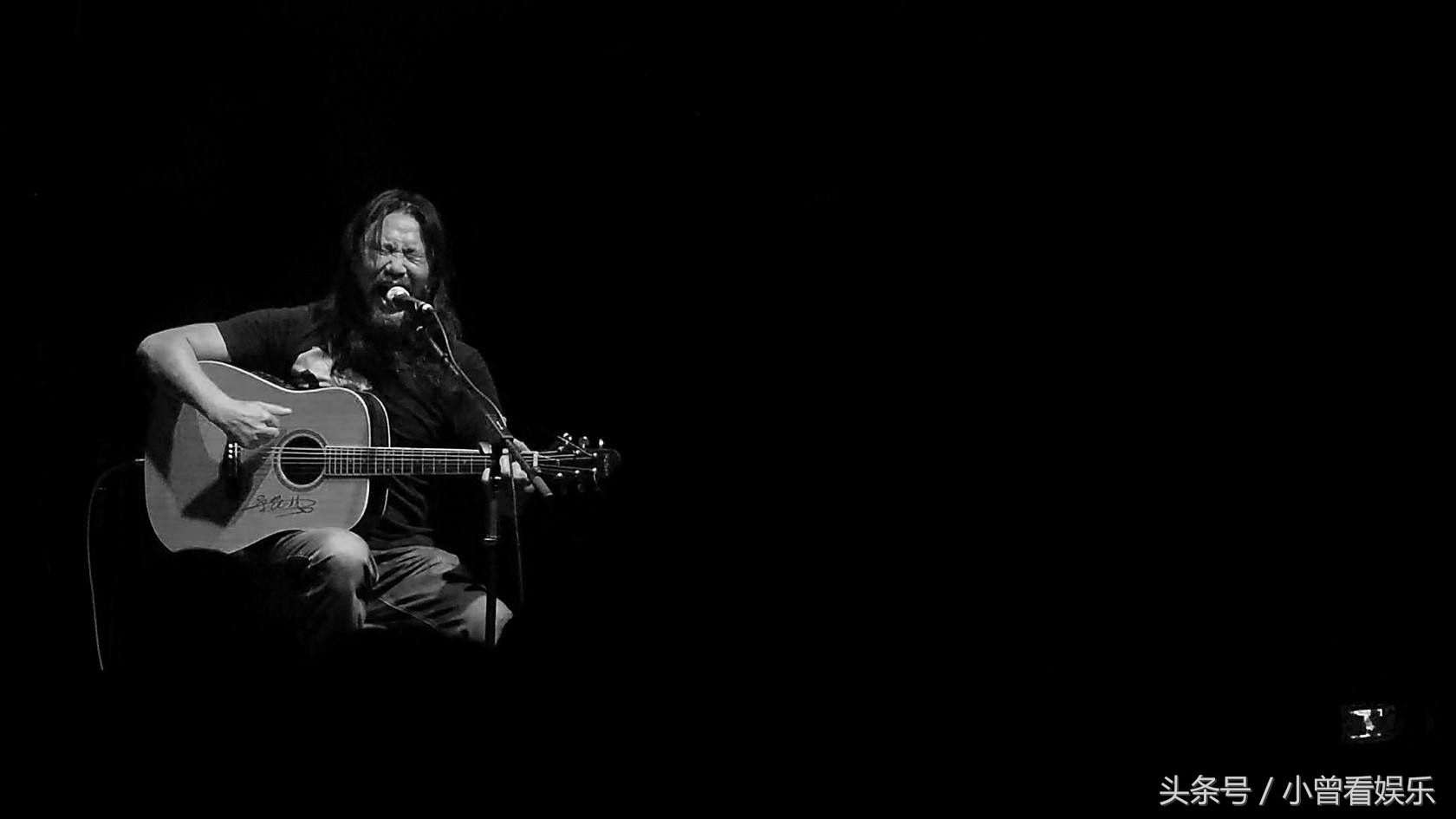 情侣k歌必唱十首,和朋友k歌什么歌合适