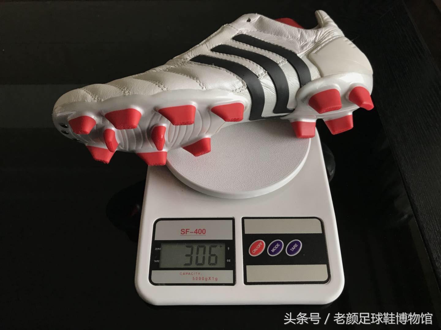 2002年的阿迪达斯鞋银色,阿迪达斯足球鞋哪一代最经典