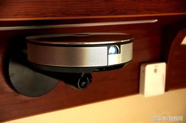 可以升顶有帐篷的b型房车,升顶式房车b型房车