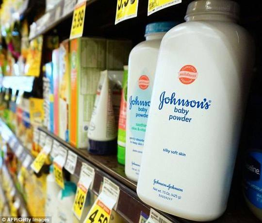 强生婴儿爽身粉会导致什么癌症,强生婴儿爽身粉出过什么事