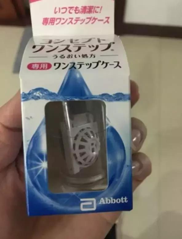 美瞳掉色？含水量是什么？怎么戴才正确，这一篇全搞定！