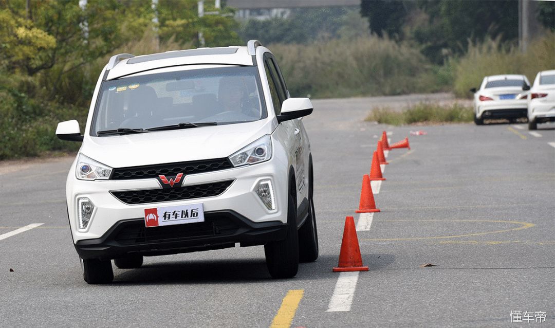 1.5t宏光,1.5t五菱宏光plus测评