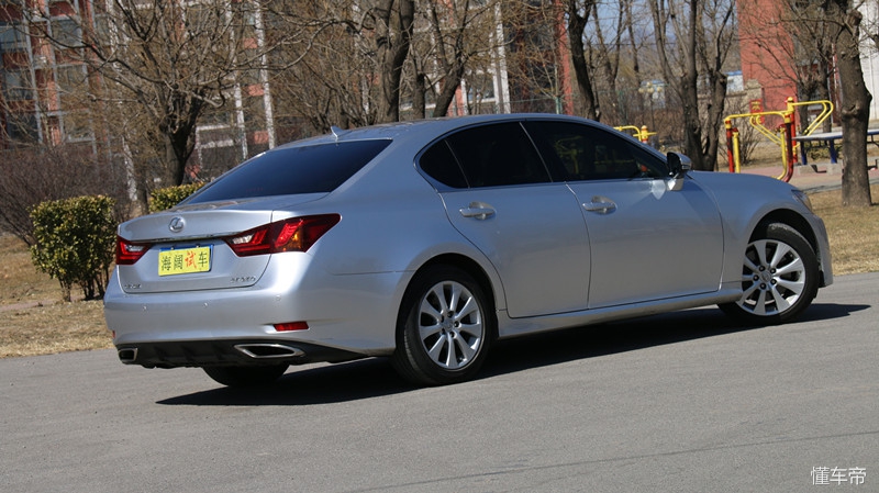 新车卖不动,12款雷克萨斯gs250二手车价格