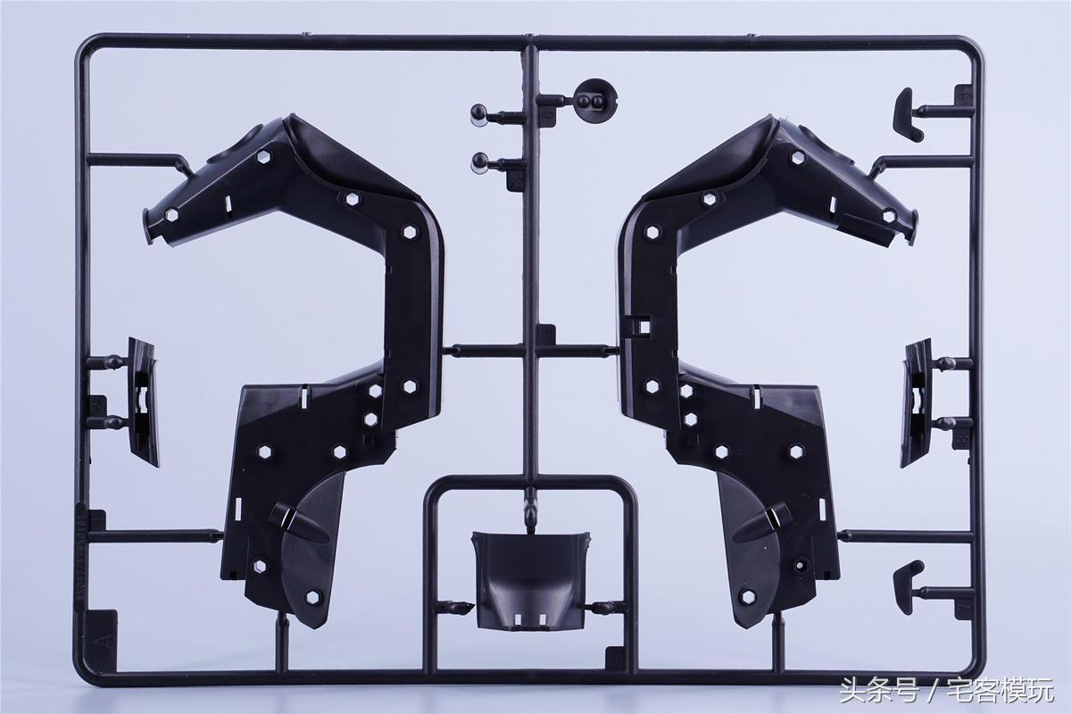 小牛电动车n1s动力版多少ah,76v100a小牛n1s尺寸