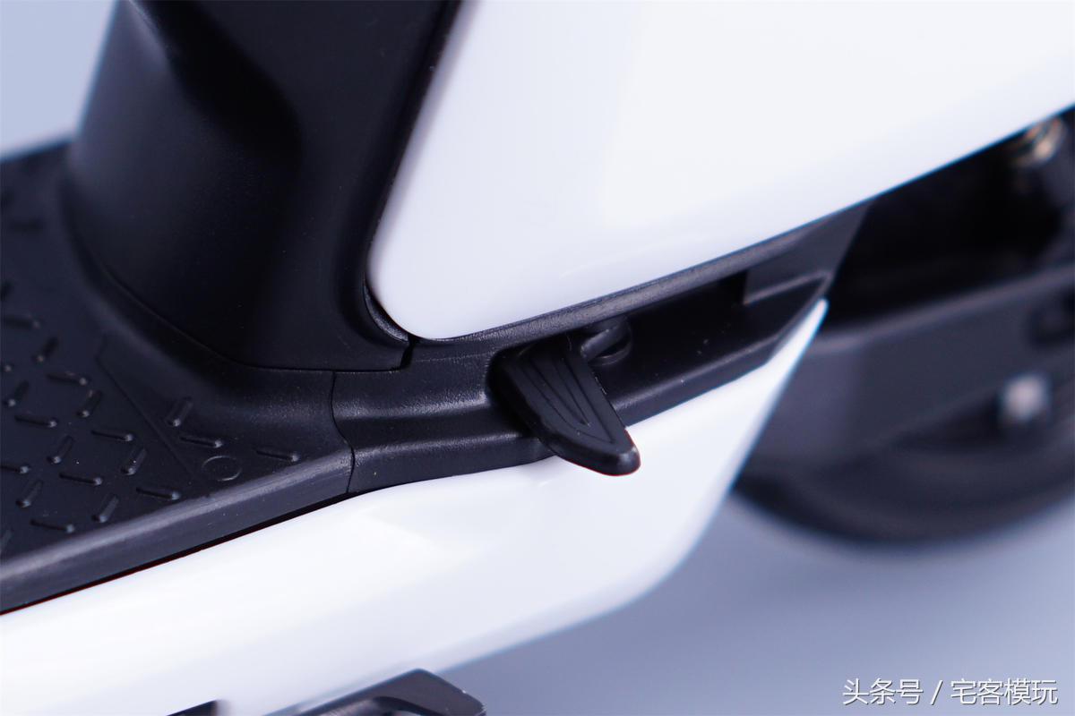 小牛电动车n1s动力版多少ah,76v100a小牛n1s尺寸