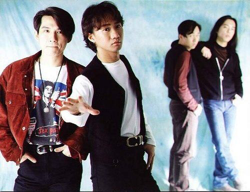 粤语怀念黄家驹经典老歌慢摇串烧,黄家驹十大经典歌曲曾经拥有歌词