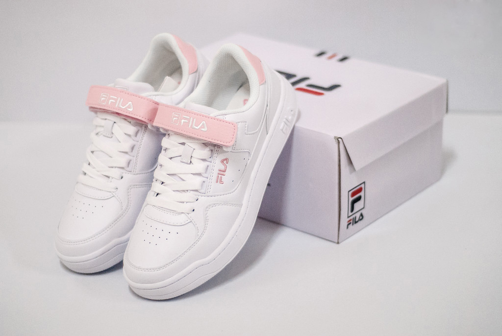 加双厚袜子赢过所有KOL，2018年春夏季潮流球鞋重点都在这一篇了