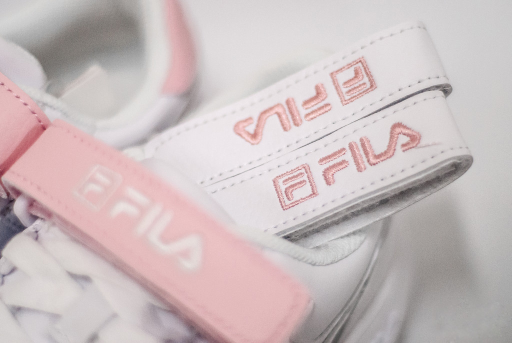 加双厚袜子赢过所有KOL，2018年春夏季潮流球鞋重点都在这一篇了