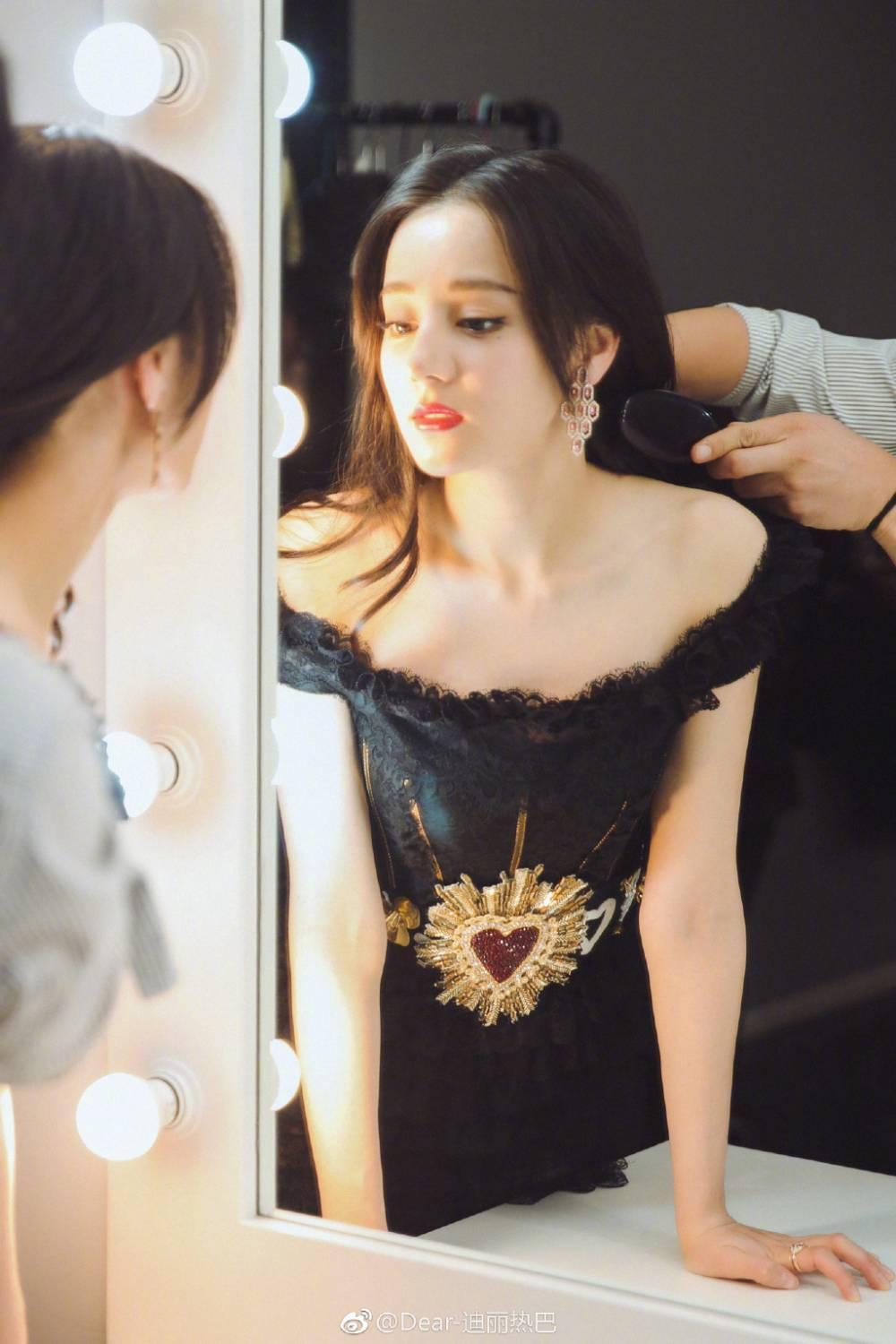 对帕托喊迪丽热巴,帕托进球球迷高喊迪丽热巴