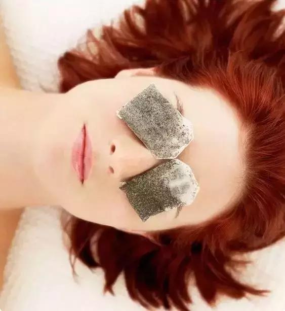 怎么做减少鱼尾纹小妙招,怎么做会减少眼角皱纹和眼袋