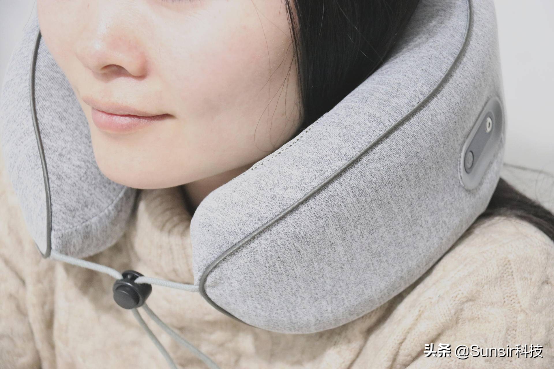 Bwitbee音乐U形枕头，舒适你的行程