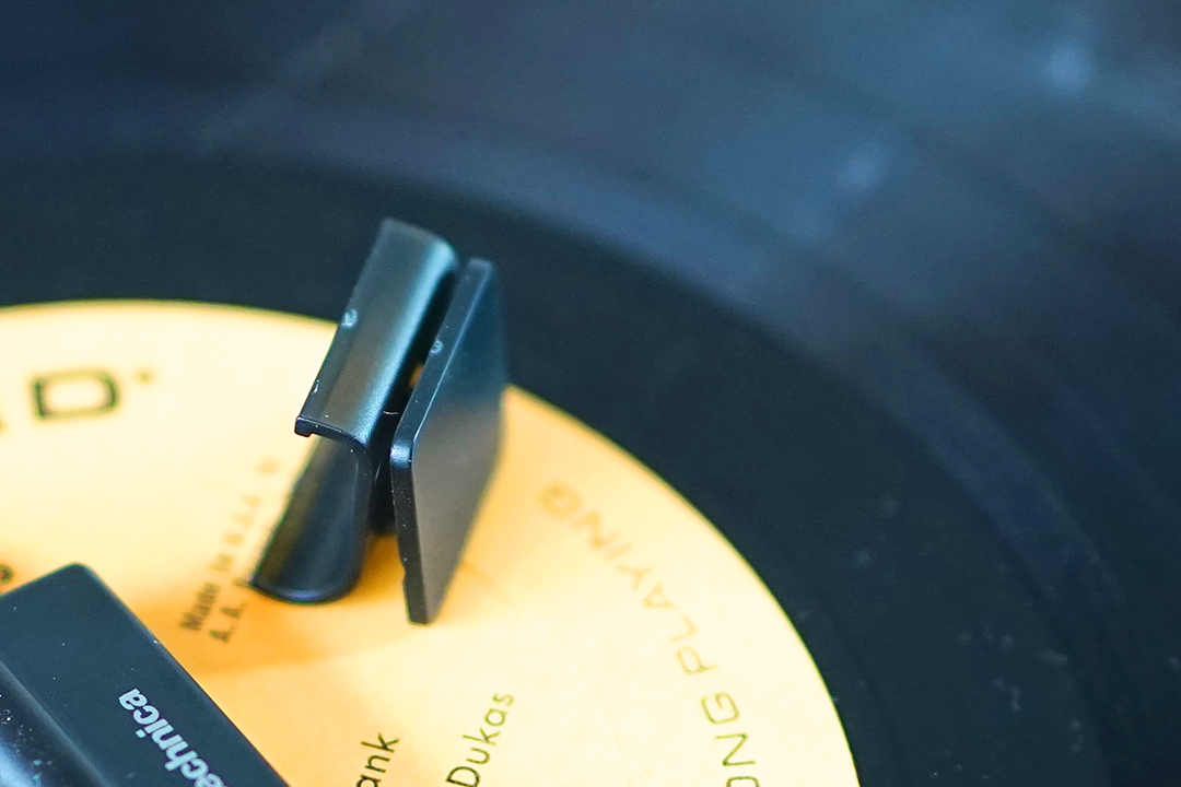 铁三角ckr35bt,铁三角sr5bt耳机评测