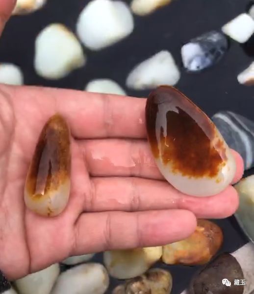 和田市籽料巴扎在哪里,和田巴扎上的大籽料