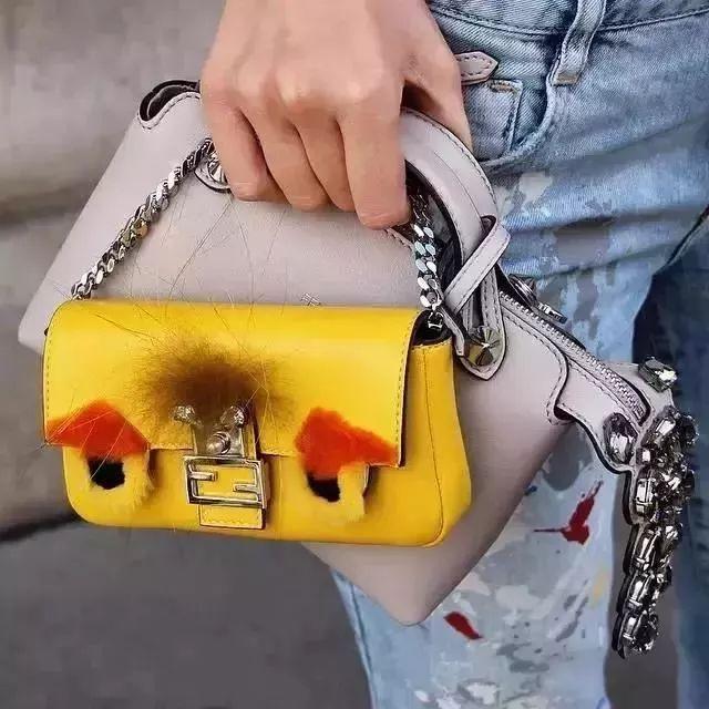 十款口碑好的真皮包包排行榜,女式真皮包包正品品牌