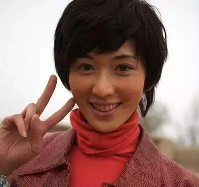 女星扮村姑最美当属热巴？女星村姑扮相大比拼！