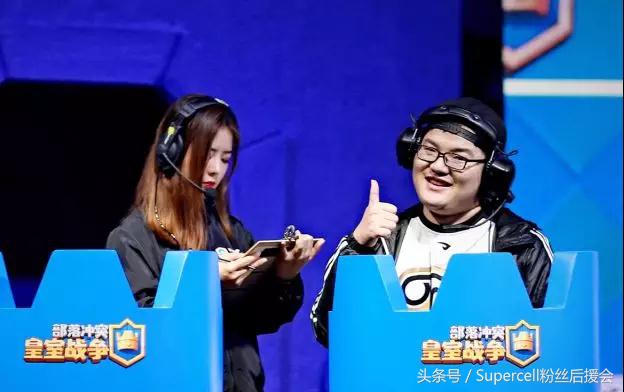 皇室战争黄金皮卡手办,皇室战争100个皮卡对打