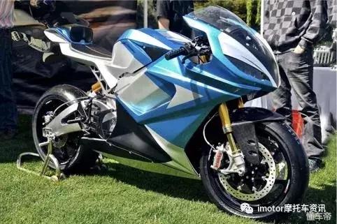 当电动车也能趴赛、摩旅，你会爱上它吗？