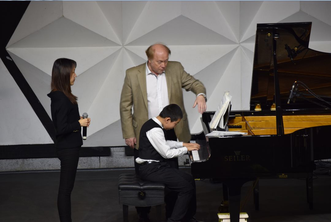 赛乐尔三益乐器,赛乐尔三益