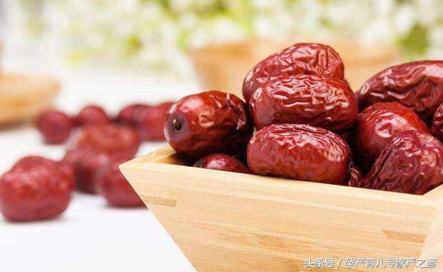 过敏妈妈忌口吗,过敏宝宝妈妈吃什么菜好