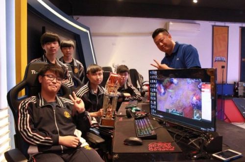 台湾搭上电竞业发展快车，结盟发展电竞教育