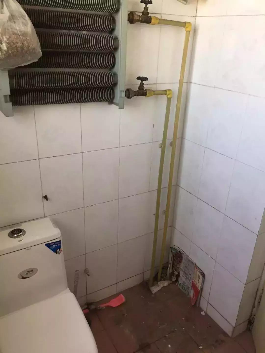 老房子卫生间翻新改造diy,迷你卫生间翻新改造