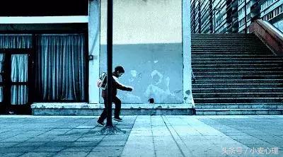 强迫症都是从洗手开始吗,强迫症不停洗手需要制止吗