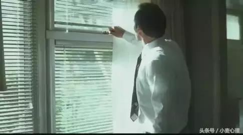 强迫症都是从洗手开始吗,强迫症不停洗手需要制止吗