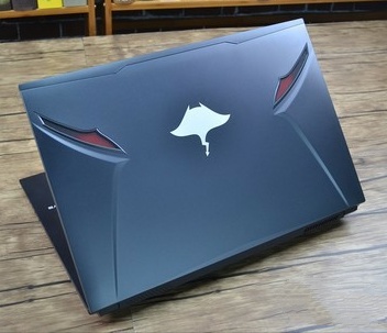 600010000的大屏游戏本推荐,聊聊一款8000元的游戏本