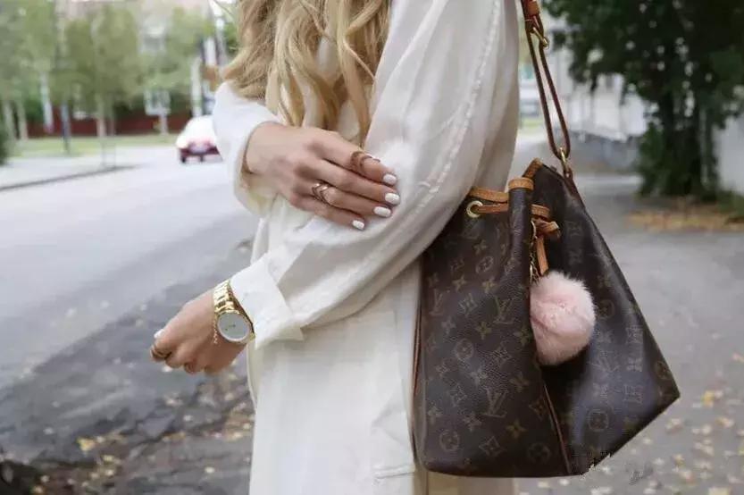 第一只奢侈品包推荐,值得入手的千元大牌包包