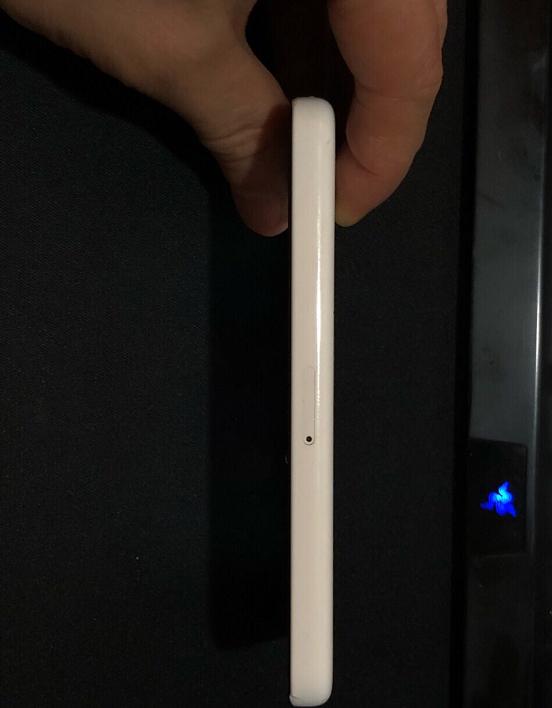 看上一款用了四年的iPhone5c，可成色非常好，正常吗?