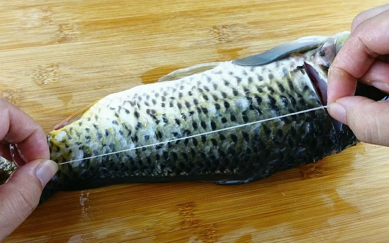 如何快速去除鱼的土腥味儿,怎么才能去除鱼的土腥味