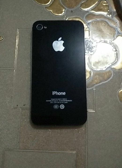100块买个iphone4s,50块钱收iphone4s