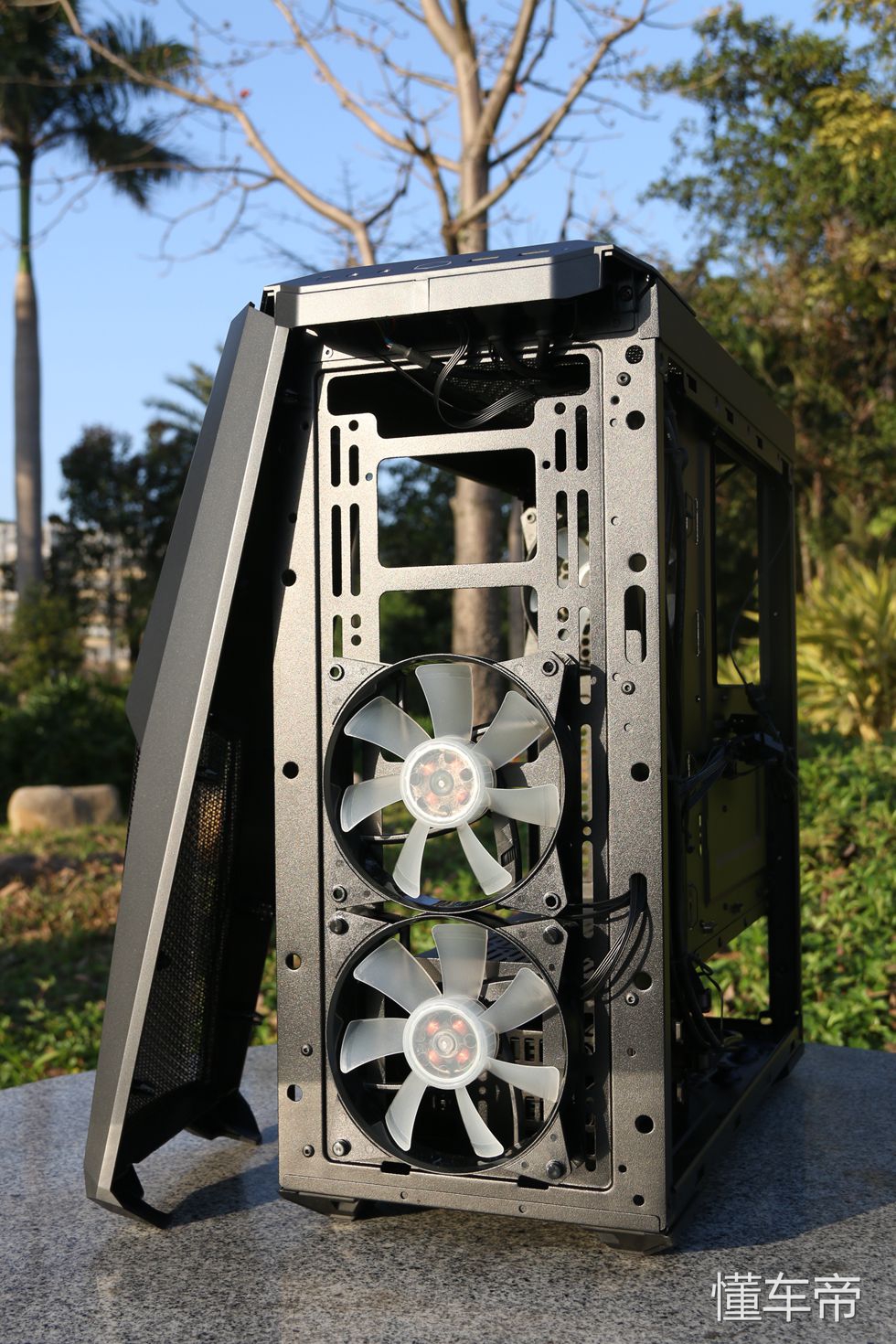 酷冷至尊masterbox600,酷冷至尊机箱毁灭者mb500