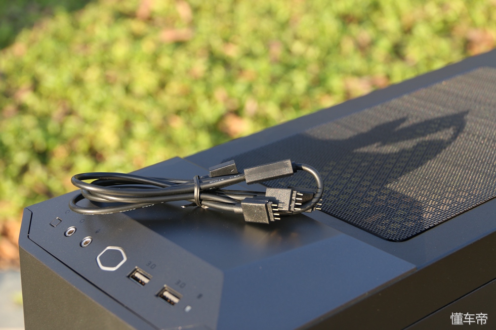 酷冷至尊masterbox600,酷冷至尊机箱毁灭者mb500