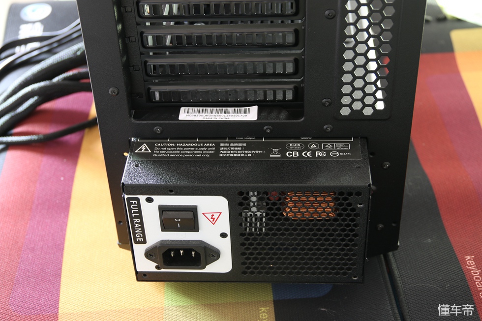 酷冷至尊masterbox600,酷冷至尊机箱毁灭者mb500