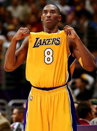 光辉岁月致敬传奇,光辉岁月科比经典体育视频