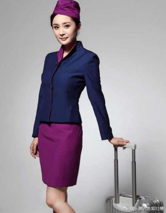 杨幂街拍打扮视频,杨幂制服穿搭图片