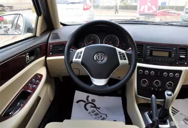 小宝马一般什么价,宝马1万的新款小钢炮