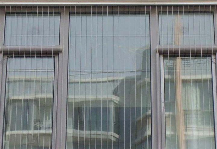 你们家的防盗窗都铺什么,你家的防盗窗装对了吗