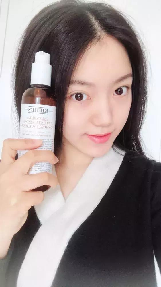 温和不伤肤清洁面部,深层清洁又不伤皮肤的女士洁面