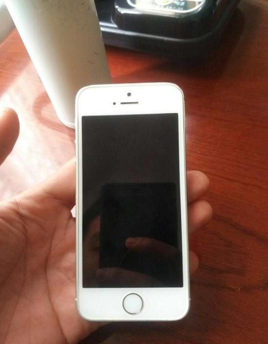 iphone5s和ios11哪个好,450元的iphone5s128g