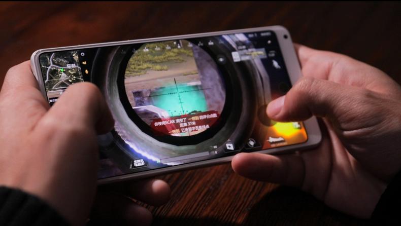 小米mix2s全球首发8+256,小米mix2s新机体验