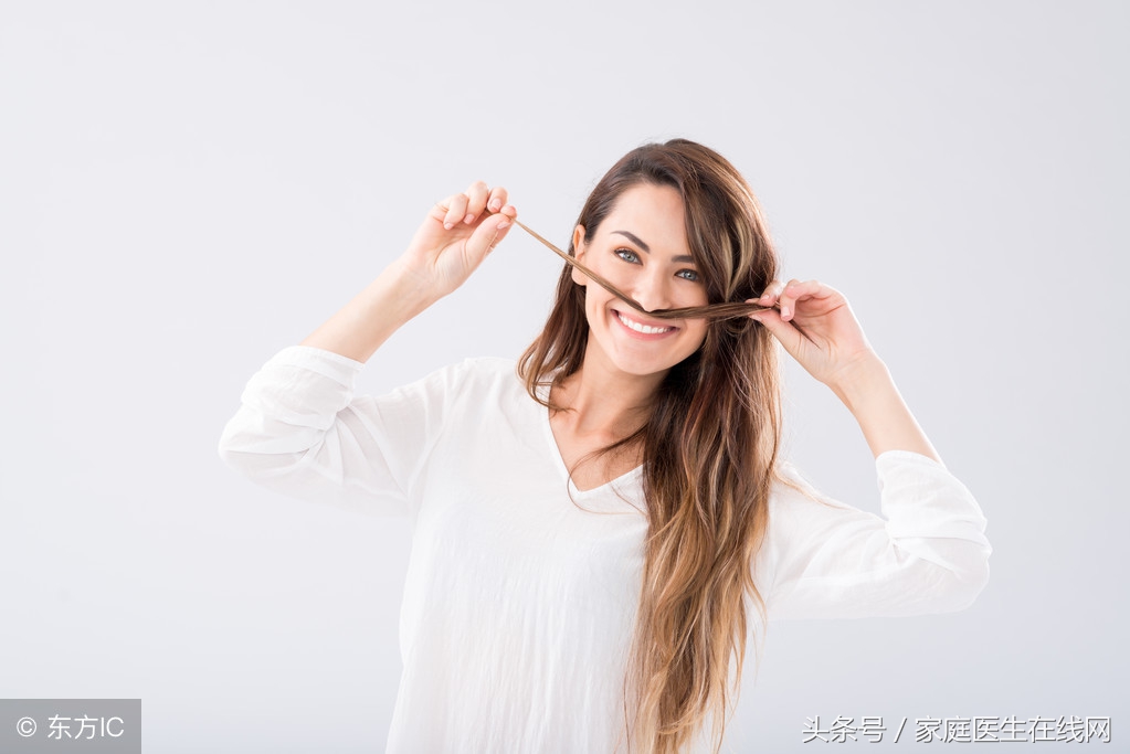 女性雄激素过高会长斑长胡子吗,女生长胡子是雄激素过多吗