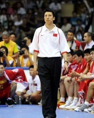 中国男篮主教练现在月薪多少,历任男篮主教练年薪