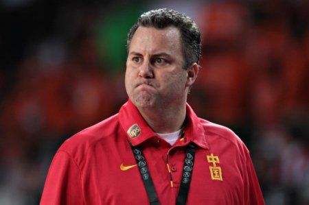 中国男篮主教练现在月薪多少,历任男篮主教练年薪