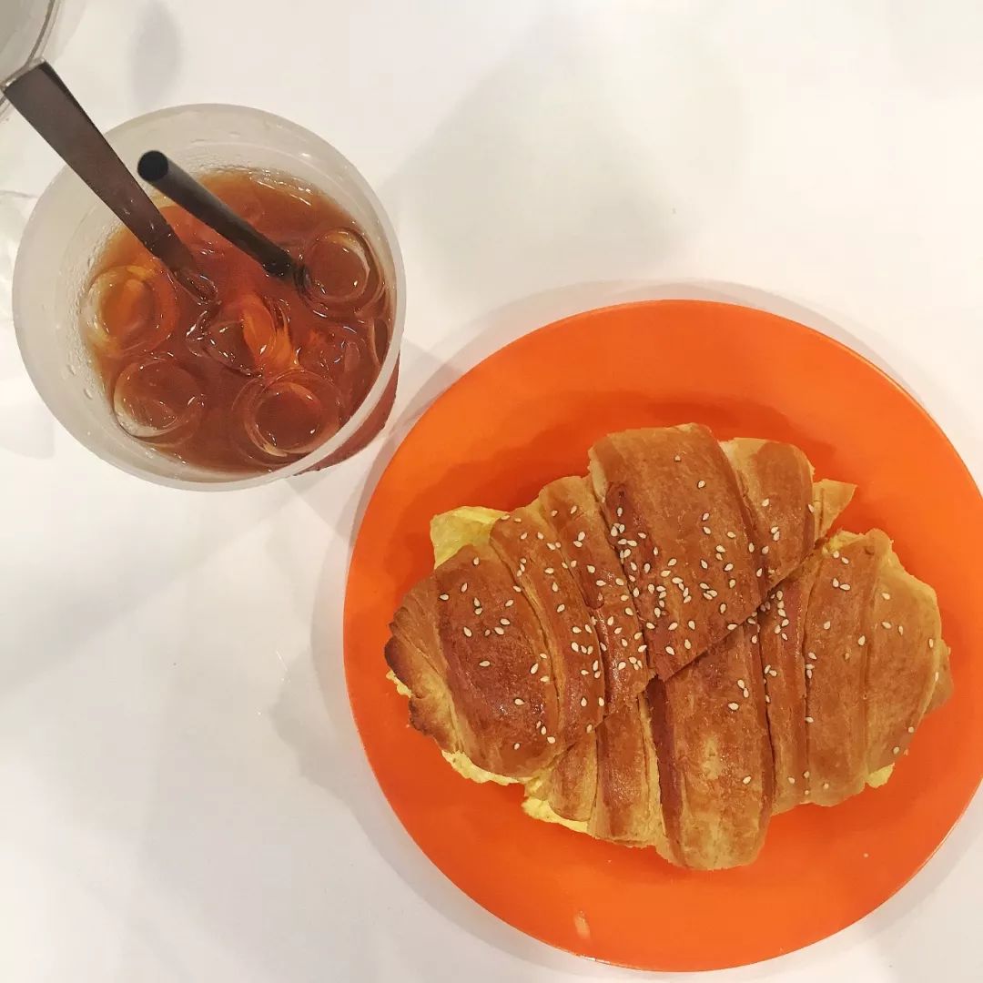 100元吃一天的东西,100元吃一天美食