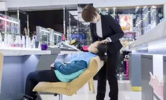 怎么做好化妆品销售,化妆品店如何做好体验